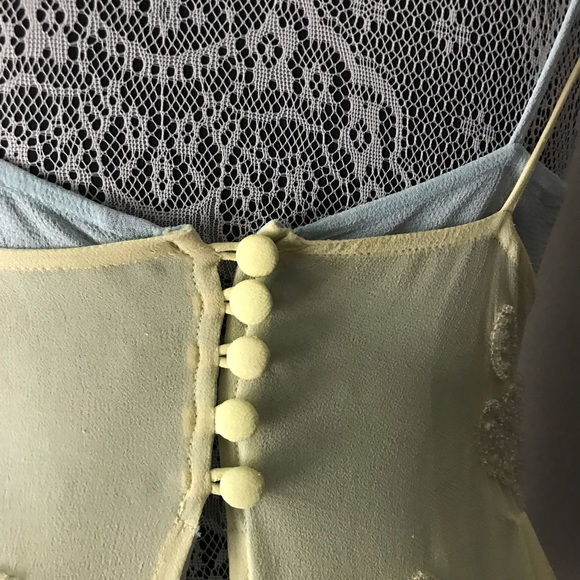 BCBG sheer top - Picture 7 of 8